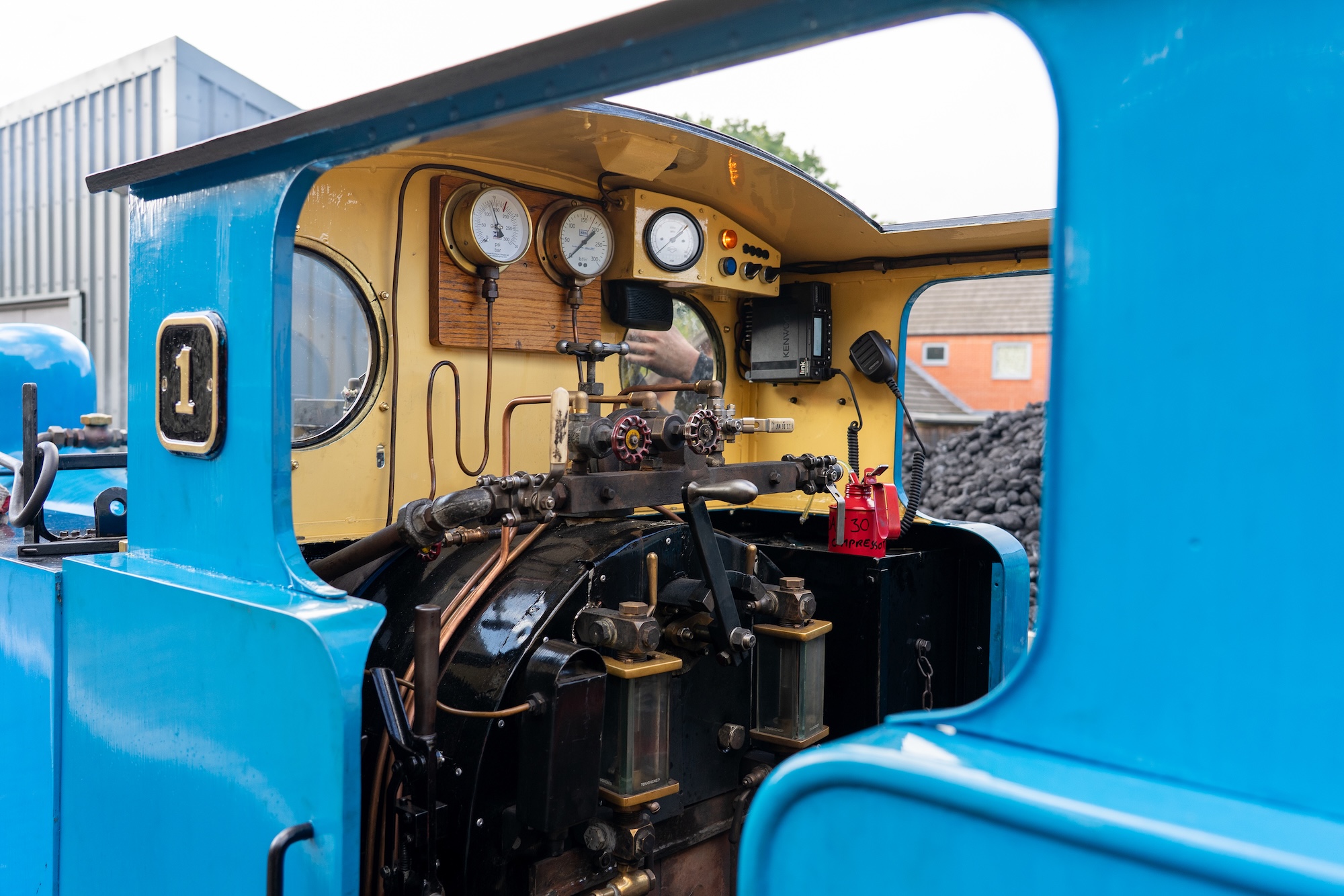 Driver’S Cab And Controls Inside No. 1 “Wroxham Broad” Steam Locomotive (1)