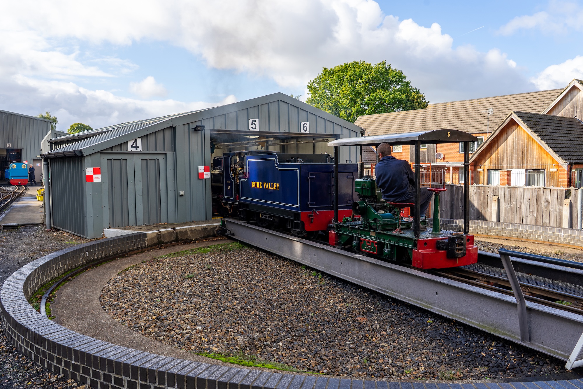 No. 5 Lister Diesel Moving No 6 Blickling Hall From The Shed