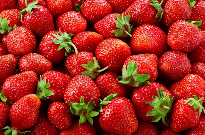 British Strawberries For July's Strawberries And Steam Weekends